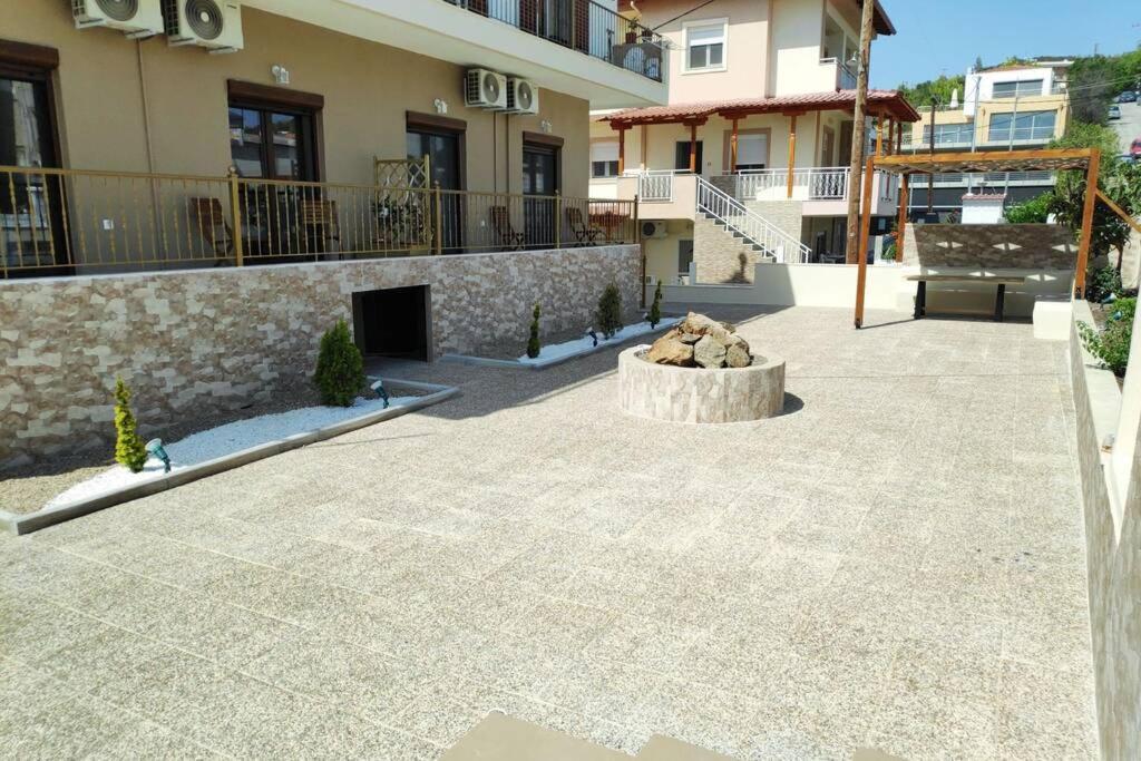 Theasis 4 Luxury Studio With Sea View Neos Marmaras Exterior photo